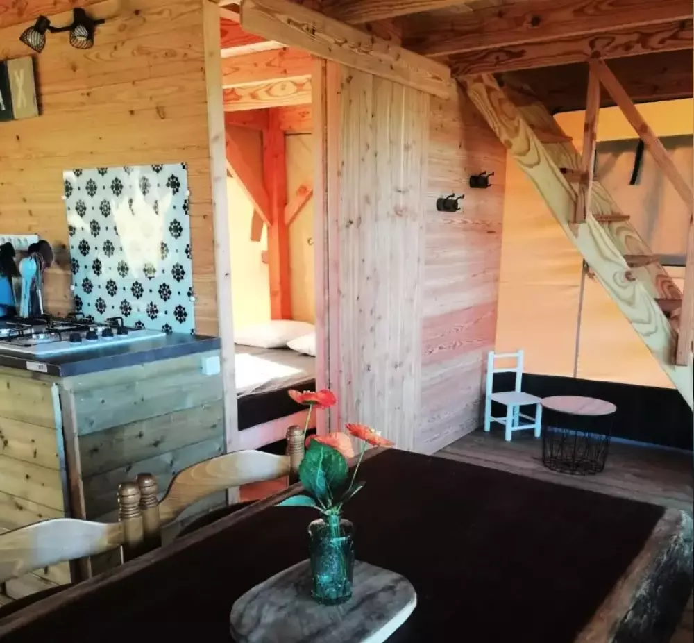 Campingplatz FONTAINE DU ROC 3 Sterne★★★